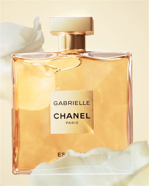 critique parfum gabrielle chanel|Chanel gabrielle perfume boots.